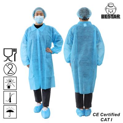 China 35gsm Cleanroom pp Beschikbare de Bezoekertoga van de Laboratoriumlaag Te koop