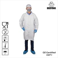 China OEM Microporous Film Disposable Lab Coat Waterproof Smocks With Collar for sale