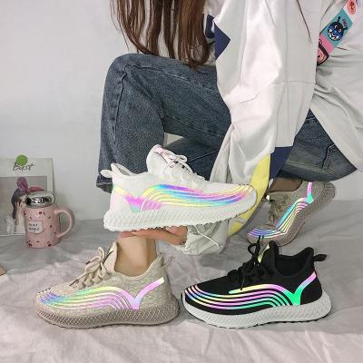 China Light Weight Reflective Bright Color Sports Shoes Women Breathable Lightweight Soft Sole Casual Shoes for sale