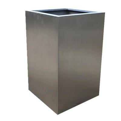 China OEM Manufacturing Modern Stainless Steel Planter Boxes Flower Pot Steel Black Metal Flower Planter for sale