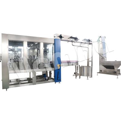 China Food Factory Advanced Technologies Water Filling Machine Full Set 500ml Capping Filling Machine for sale