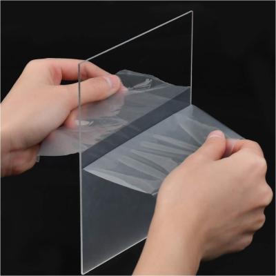 Chine Épaisseur 40mic 50mic 60mic Film protecteur PE autoadhésif pour la surface en plexi à vendre