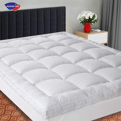 China Hotel Quality Queen Size Fitted Sheet Mattress Topper Quilted Waterproof Topper Waterproof Pillow Cover Anti Mite Protector Twins for sale