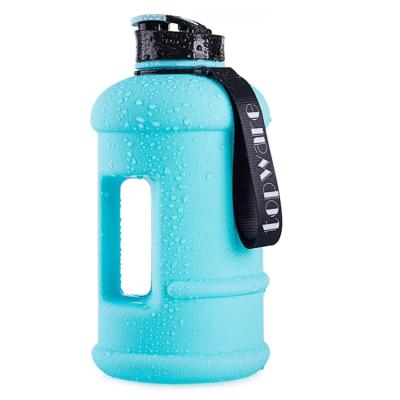 China Dishwasher Safe 1.3L Sports Water Bottle Sustainable Reusable Water Jug for sale