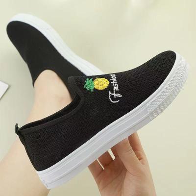 China Foreign Trade Fashionable Comfortable Durable Fly Weave Women Casual Shoes Breathable Flat New One Foot Pedal Fly Weave Walking Shoes for sale