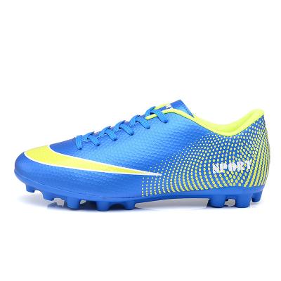 China Fashionable Comfortable Durable Low Price Soccer Shoes, Sole Rubber Soccer Shoes, Anti Slip Football Boots Wholesale for sale