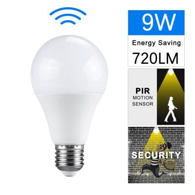 China High efficiency CTORCH 170-240V E27 9W led motion sensor light bulb for home porch hallway for sale