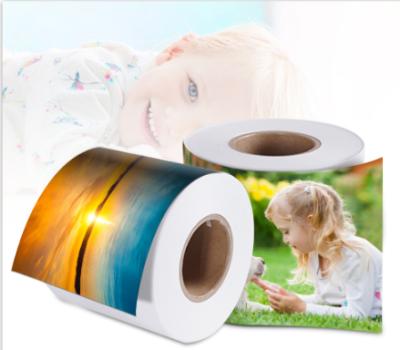 China Outdoor Professional Factory Price RC Pearl Supplier High Fine Glossy Inkjet Photo Paper Roll For Digital Printing for sale