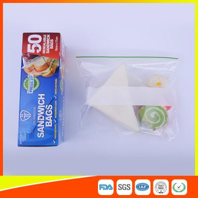 Chine Les sachets en plastique zip-lock de taille multi pour le stockage de nourriture, sandwich à fermeture éclair met en sac l'OEM acceptable à vendre