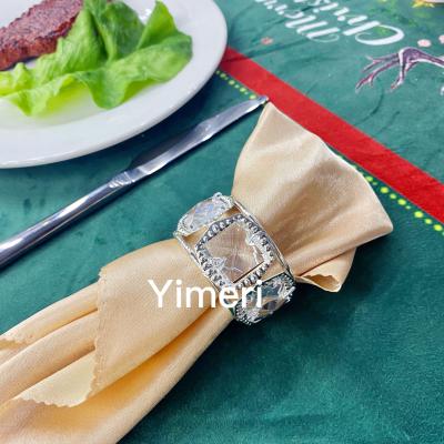 China Sustainable Wholesale Metal Silver Rose Gold Crystal Decoration Table Exclusive Wedding Napkin Rings for sale