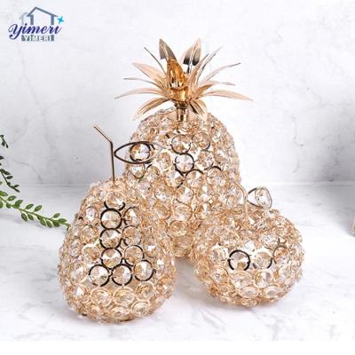 China Crystal Metal Craft Metal Apple Pear Pineapple Shape Decoration Fruit Ornament Christmas Gift for sale