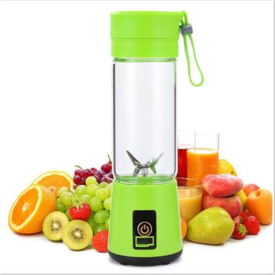 China Car Portable Blender USB Rechargeable Mini Food Processor Juice Cup Electric Blender for sale