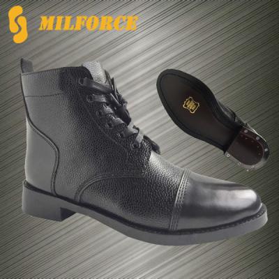 China Fashionable Popular Fashion Comfortable Cow Leather Roman Boot Genuine Men's Ankle Military Boot For Sale for sale