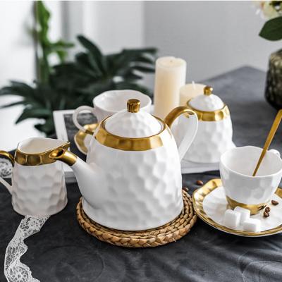 China Sustainable Luxury Handmade Royal European Style Bone China Porcelain Coffee And Tea Sets With Teapot for sale