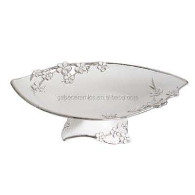 China Disposable Silver Plated Ceramic Tableware Fish Shape Bowl With Stand for sale