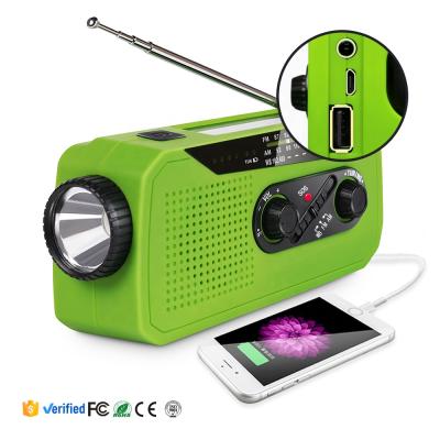 China Headphone jack; solar panel ; Low speaker; power bank; Flashlight ; FM/AM/NOAA 3 Band Crank Dynamo With Solar Powered Radio For Earthquake Rescue for sale