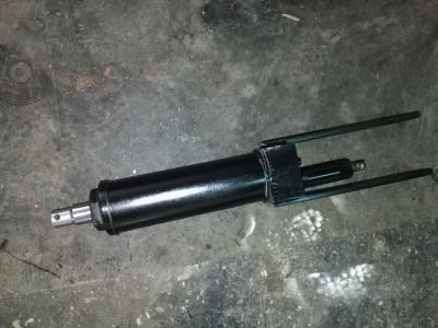 China Steel hydraulic cylinder for lift table truck (load capacity 300 kg and 500 kg) for sale