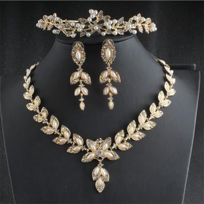 China New Neo-Gothic Female Jewelry Set Bridal Necklace Earrings Wedding Banquet Two-piece Accessories for sale