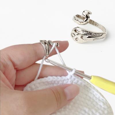 China DIY Finger Thimble Yarn Guide Corset Crafts Sweater Easy Practical Weaving Knitting Tool for sale