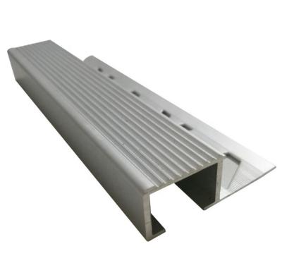 China Modern low price high quality laminate aluminum step nosing anti-slip staircase for sale