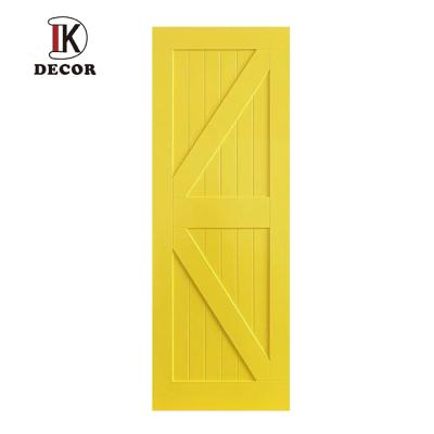 China Traditional Brazil Designs Clear Paint Interior Knoty Solid Pine Wood Sliding Barn Door for sale