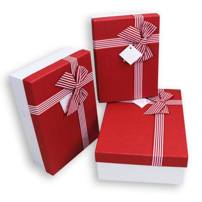 China New Design Recyclable 3 Set Paper Boxes Paper Cardboard Gift Boxes Red Packaging for sale