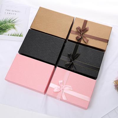 China 2021 Custom Handmade Pink Paper Boxes For Gift Hot Sales Paper Boxes Sliver for sale