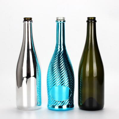 China Custom Color 200ml 375ml 500ml 700ml 750ml 1000ml Beverage Color Wine Bottles Vodka Whiskey Rum Glass Bottles With Cork for sale