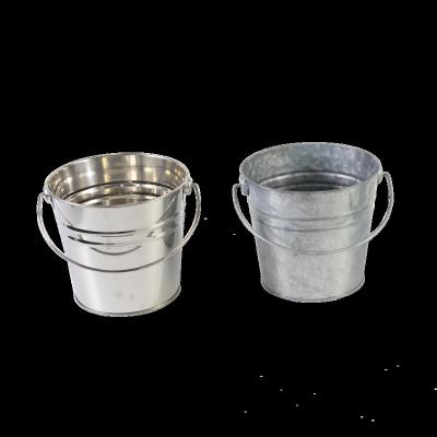 China Viable 430 Stainless Steel Fried Chicken Bucket With Handle 1.4L Metal Wood Table Ice Bucket Storage Snack Cooler Bucket for sale