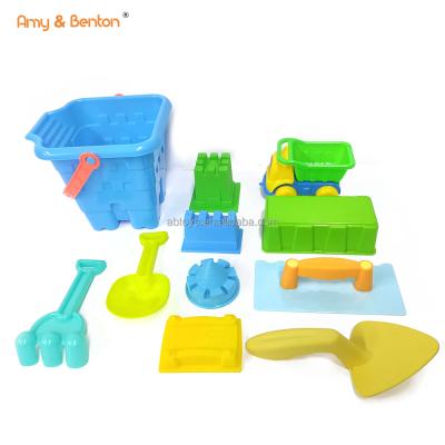 China Toy Hot Selling 11PCS Funny Outdoor Plastic Beach Sand Toys Set From Amybenton for sale