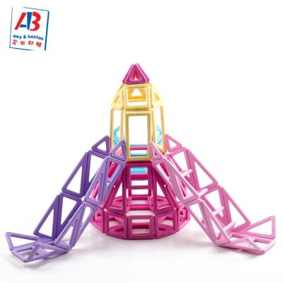 China Magnetic Building Toy 190pcs DIY Crastle Kids Plastic Building Blocks For Parent-child for sale