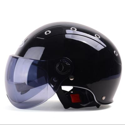 China New Product Classic Wholesale Black ABS Material Half Face Motorcycle Riding Retro Motorcycle Helmet for sale