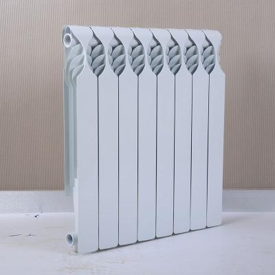 China Traditional European Aluminum And Steel Composite Bimetal Style Radiator 600mm for sale