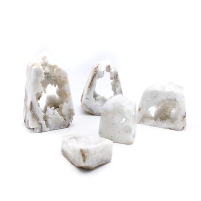 China Europe Factory Wholesale Price Direct Natural Raw White Crystal Cluster Geode Druzy As Agate Ornament for sale