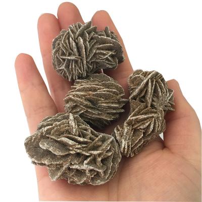 China Europe Wholesale Price Desert Rose Natural Healing Crystal Minerales Stones Drop Rose Stone For Sale for sale