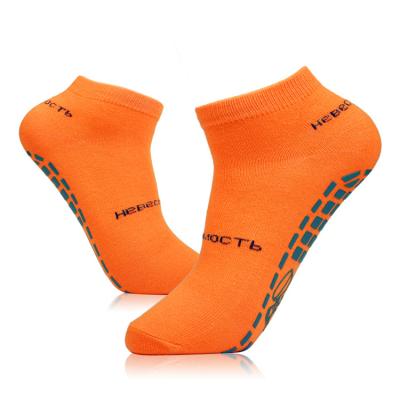 China QUICK DRY 100% Cotton Anti Slip Jump Socks And Wholesale Trampoline Socks For Sports for sale