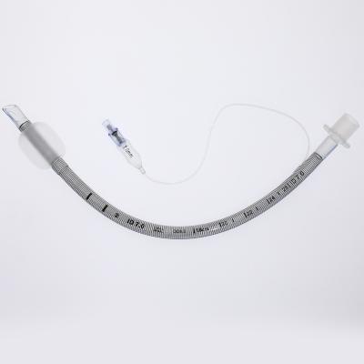 China Hohe Volumen-Niederdruck-Medizinische PVC-Endotrachealröhre ET-Röhre Entmanchettiert/eingewickelt ET-Endotrachealröhre Privatzoll zu verkaufen