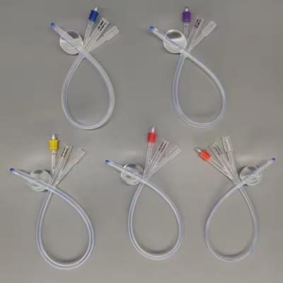 China Cats and dogs with silicone 3-Way Foley catheter 6FR8FR10FR Silicone Coated Foley Catheter en venta