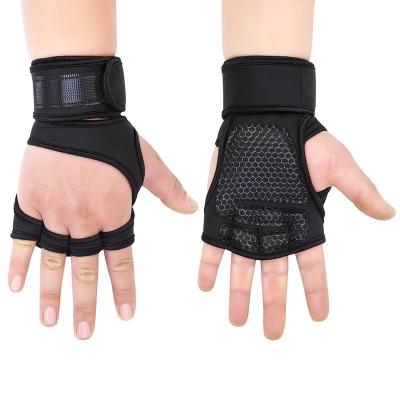 China Comfortable Eco-friendly Fitness Wrist Support Weightlifting Gym Riding Half-Finger Fingerless Anti-Skid Breathable Gloves for sale