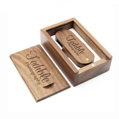 China 4gb memoria usb flash memory wood wooden key drive for iphone photographers usb stick 2.0 2gb 32gb souvenir for sale