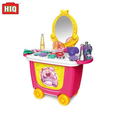 China Hot Sale Kids Dresser Toys Beauty Toys Plastic Make Up Set H112919 for sale