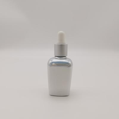 China Hot Selling Morden Glass Mini Small Dropper Essential Oil Empty Bottle Made In China for sale