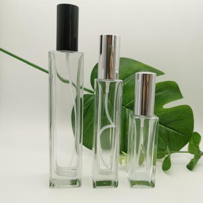 China Cosmetic Wholesale Manufacturers High Quality Custom Glass Spray Empty Perfume Bottles With PUMP SPRAYER for sale