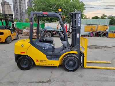 China Em segunda mão, carregador a diesel Komatsu do Japão. à venda