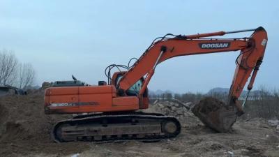 China Very good Second hand Doosan DX300 excavator for export from China for sale