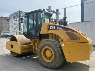 China CAT CS-683E Dual Drive Dual Vibration Roller For Highways Compaction en venta