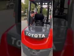 Toyota 8FDZN30 Forklift Toyota Diesel Forklift General Distribution in China