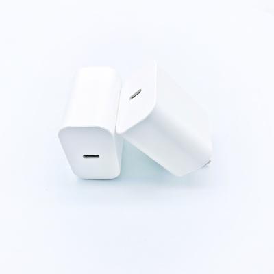 China Mobile Phone Tablet MP3 GPS 20W USB C Wall Charger Type C Charger 1Port PD 3.0 Block Power Fast Charging Adapter for sale