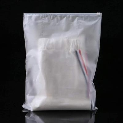 China Disposable Customized Printed PVC PE Bag T-shirt Clothes Slider Clothing Zipper Paaging Plastic Bag for sale