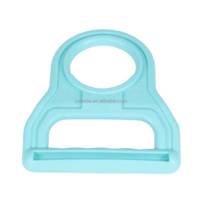 China Wholesale Cheap Bottle Carry Lifting Plastic Handle Bucket Holder Pot Handle Drinking Water Bottle Price Water Bottle Holder for sale